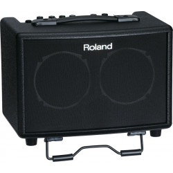 Roland AC-33 acoustic amplifier
